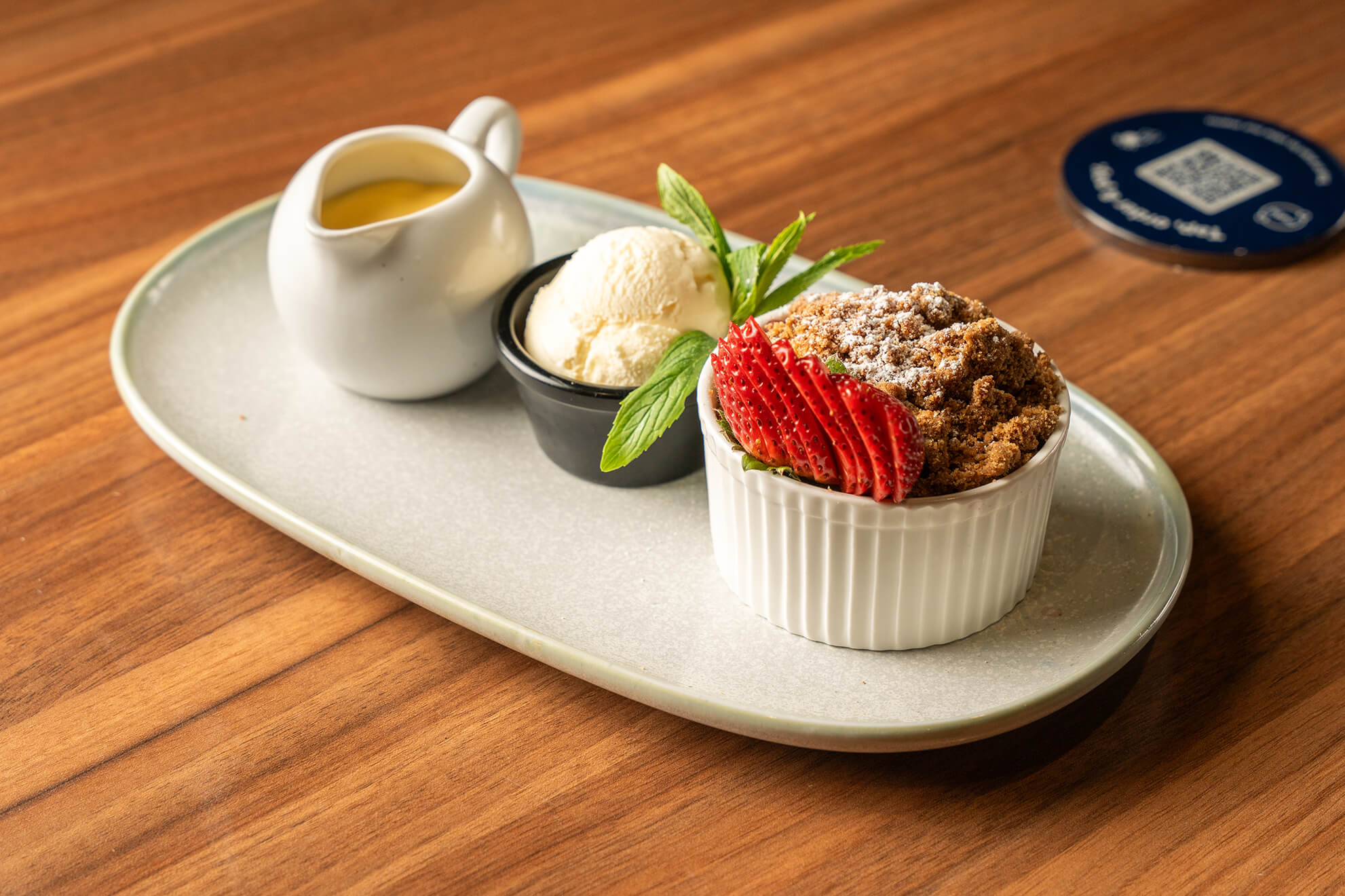 Apple and mixed berry crumble dessert